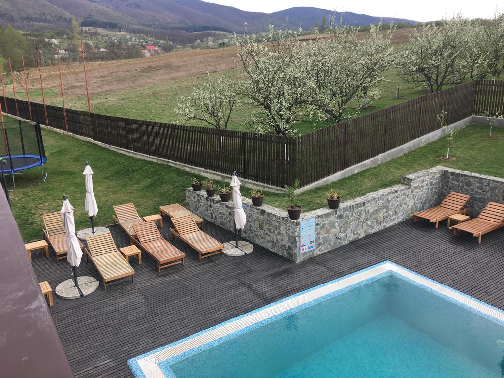 Pensiunea Amurg Mesesenii de Sus Exterior foto
